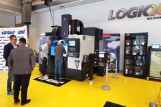 Przedstawiciele Politechniki Rzeszowskiej oraz ISCAR Poland