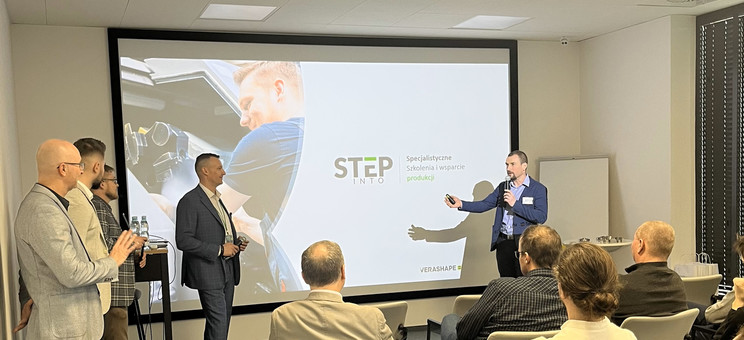 Rozpoczęcie seminarium - prezentacja w sali konferencyjnej 