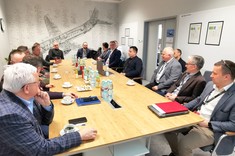 Przedstawiciele Politechniki Rzeszowskiej i Collins Aerospace