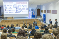 Wystąpienie dziekana WBMiL prof. PRz A. Marcińca, fot. B. Motyka (2)