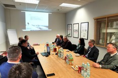 Przedstawiciele Politechniki Rzeszowskiej i Collins Aerospace