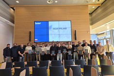 Studenci PRz na warsztatach edukacyjnych w firmie ISCAR Poland