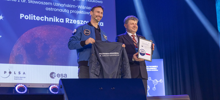 Od lewej dr inż. S. Uznański Wiśniewski, prof. P. Koszelnik