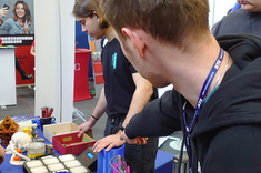 Członkowie KN Szybkiego Prototypowania i Wzornictwa Przemysłowego RP CAM PRz 