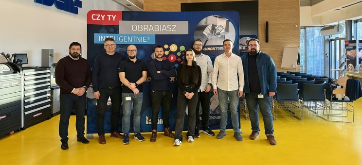 Przedstawiciele Politechniki Rzeszowskiej oraz ISCAR Poland